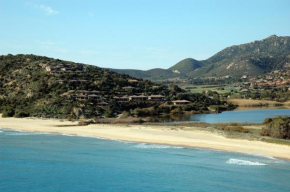 Case Sul Mare Residenze Di Bes Chia